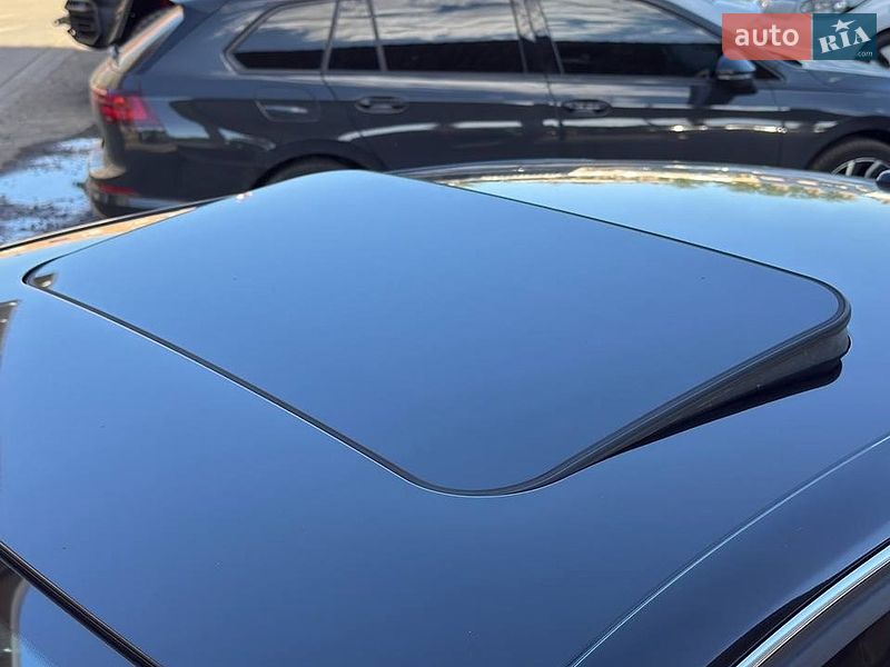 Седан Audi A4 2012 в Луцьку