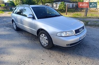 Універсал Audi A4 1999 в Бару