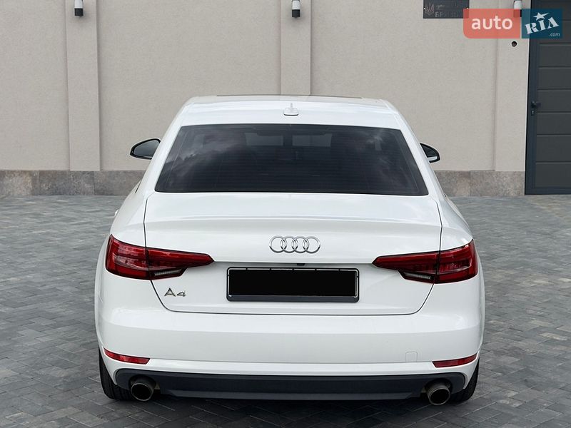Седан Audi A4 2017 в Одесі