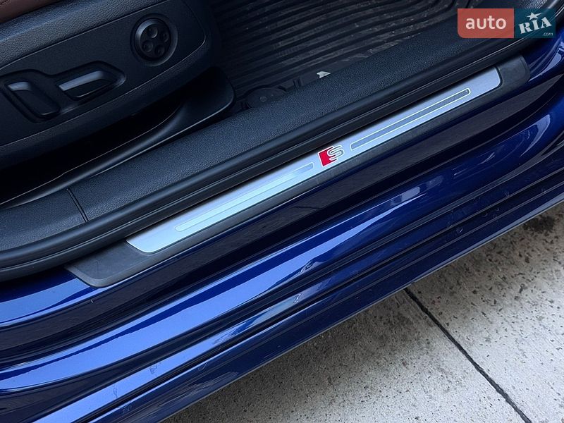 Седан Audi A4 2020 в Києві