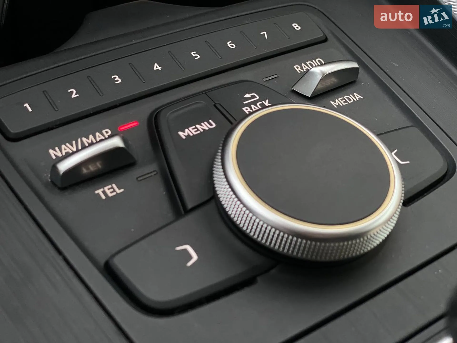 2016 Audi A4 - мініатюра 43
