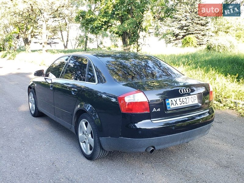 Седан Audi A4 2001 в Чугуєві