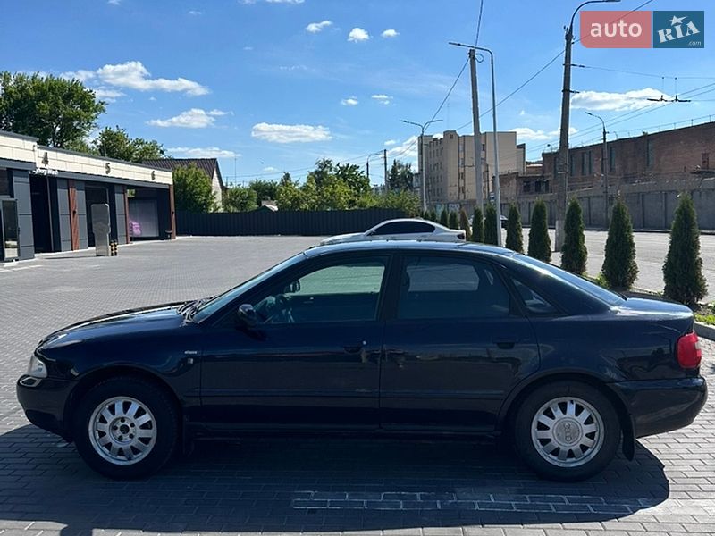 Седан Audi A4 1998 в Вінниці