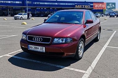 Седан Audi A4 1999 в Києві