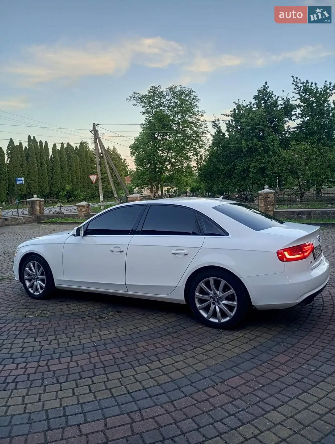 2012 Audi A4 - мініатюра 8