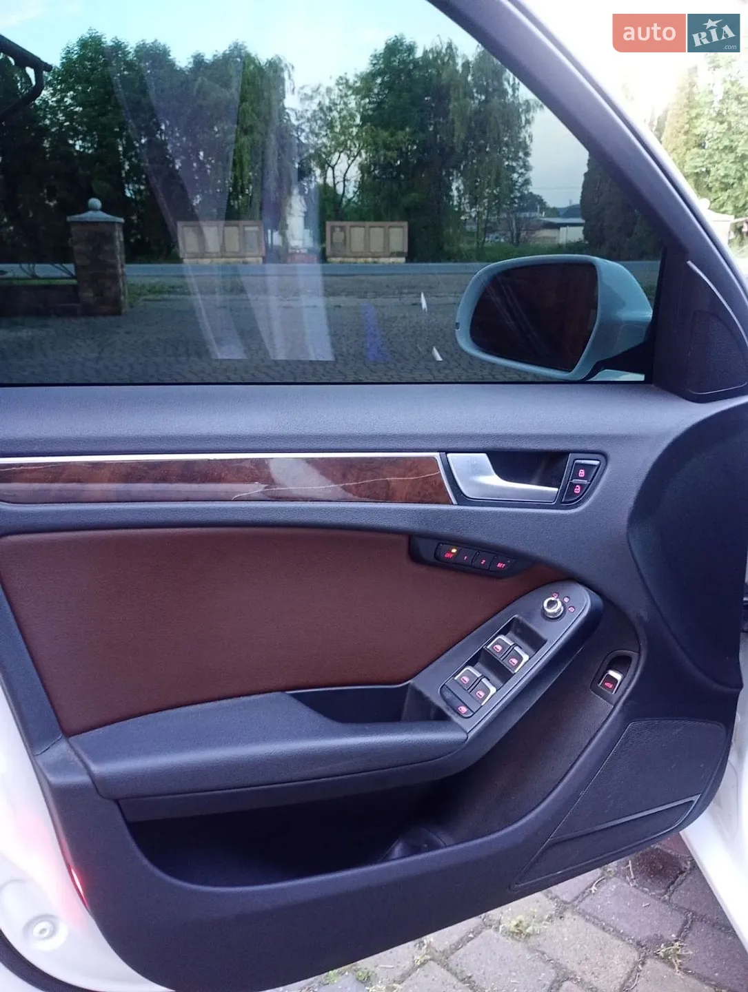 2012 Audi A4 - мініатюра 22