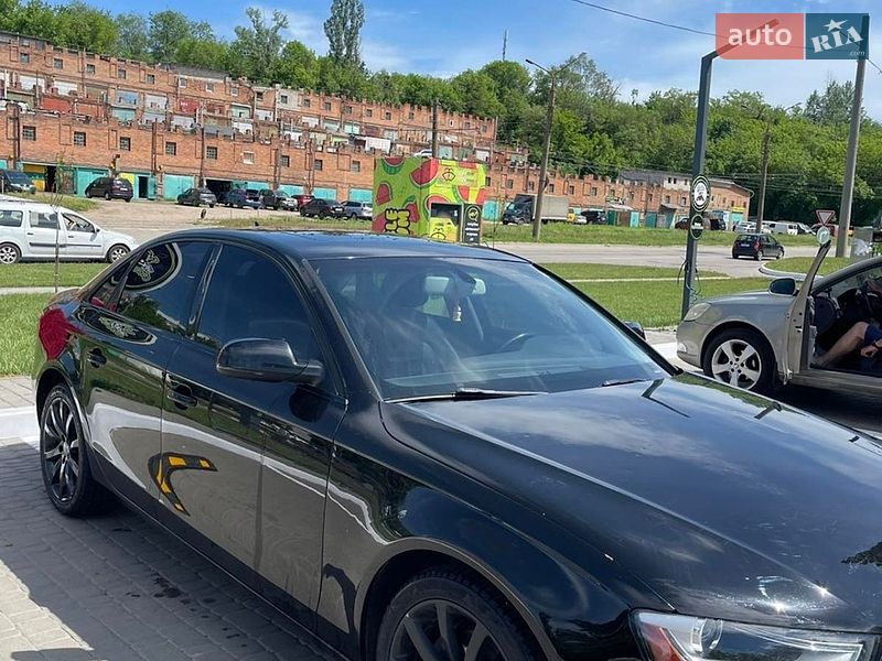 Седан Audi A4 2012 в Харкові