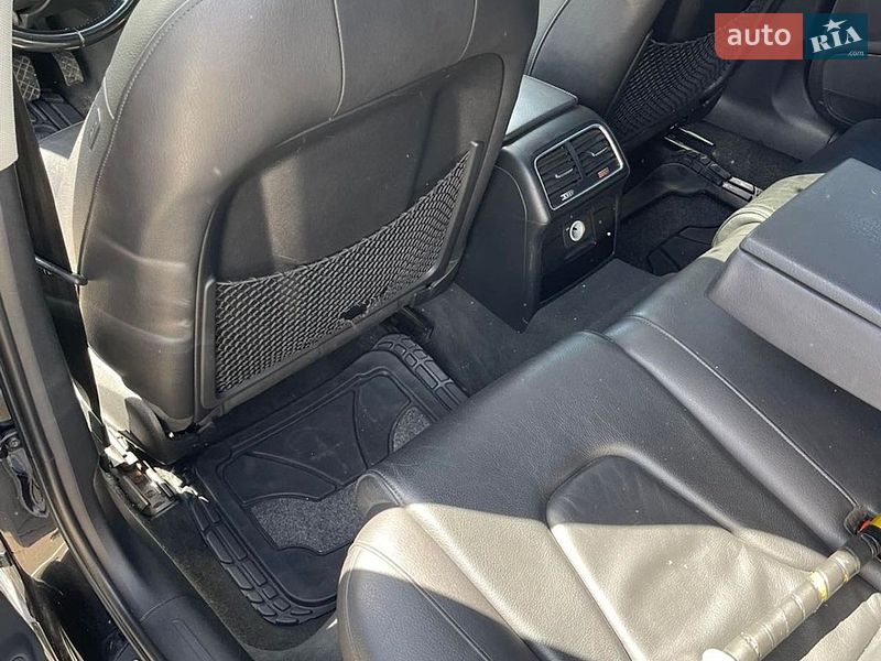 Седан Audi A4 2012 в Харкові