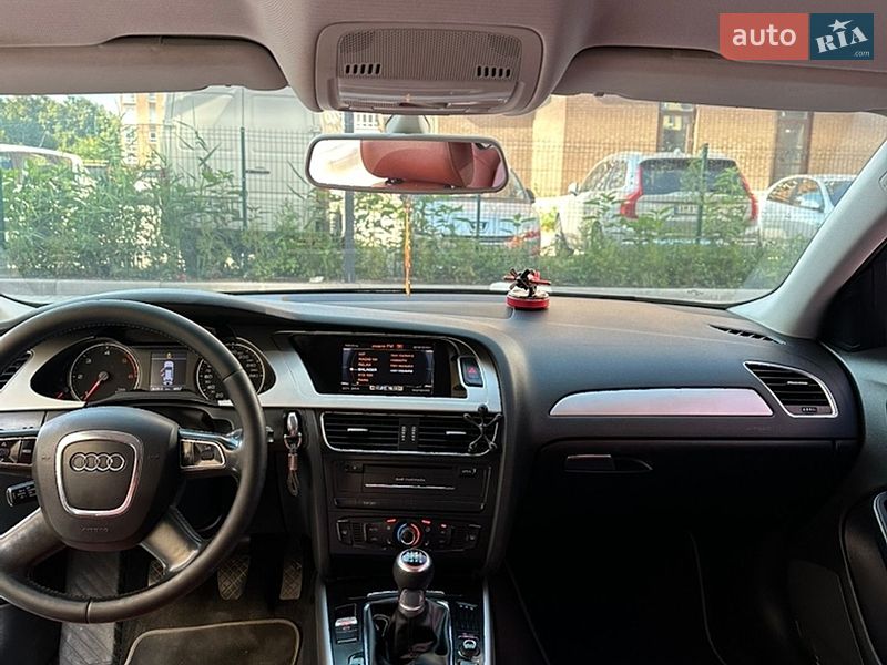 Універсал Audi A4 2009 в Житомирі