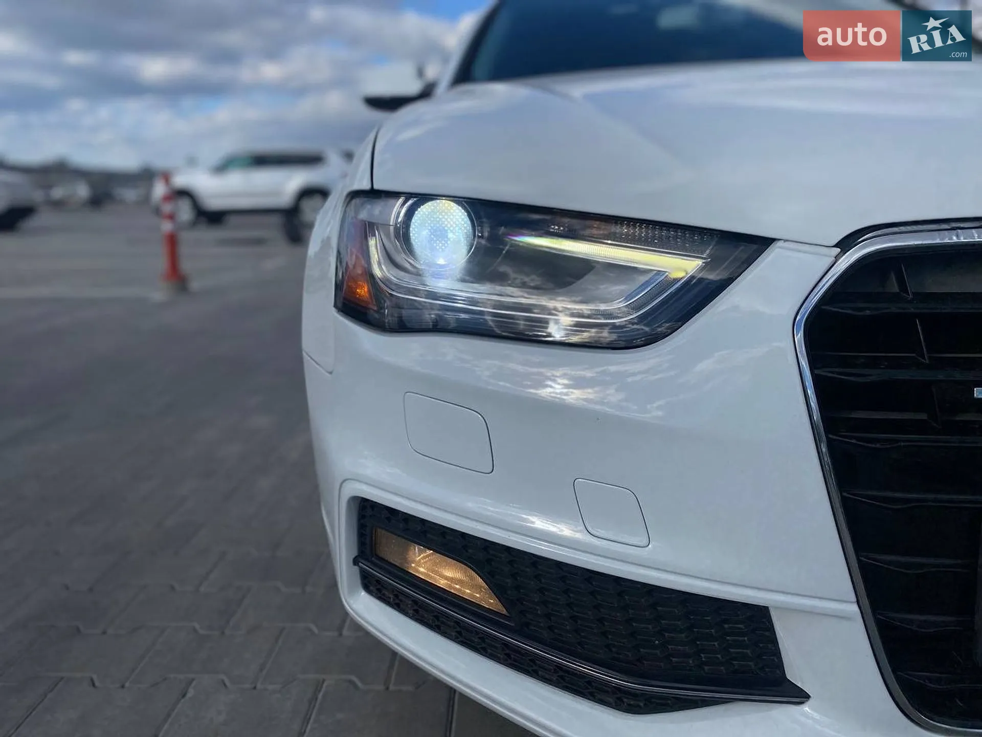 2015 Audi A4 - мініатюра 8