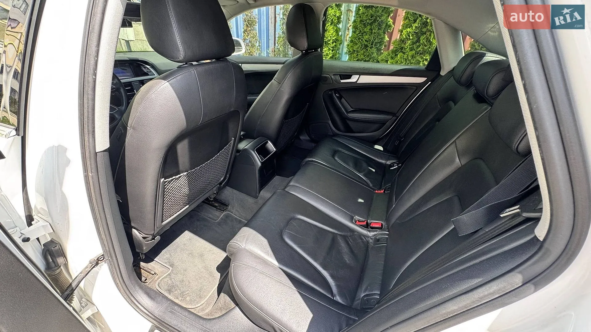 2012 Audi A4 - мініатюра 10