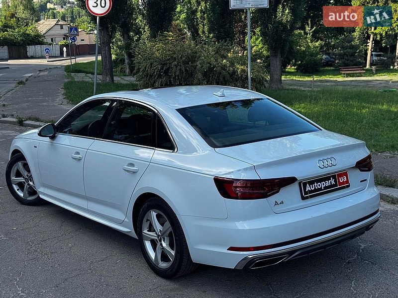 Седан Audi A4 2018 в Києві
