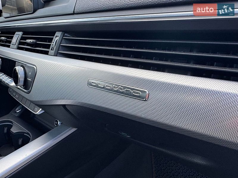 Седан Audi A4 2018 в Києві