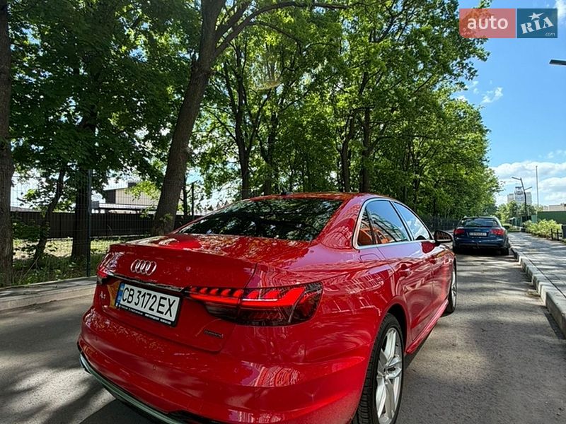 Седан Audi A4 2020 в Чернігові