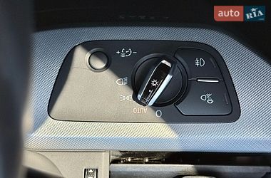 Седан Audi A4 2015 в Харькове