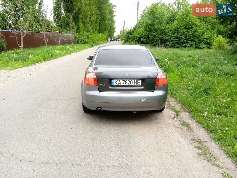Седан Audi A4 2003 в Киеве