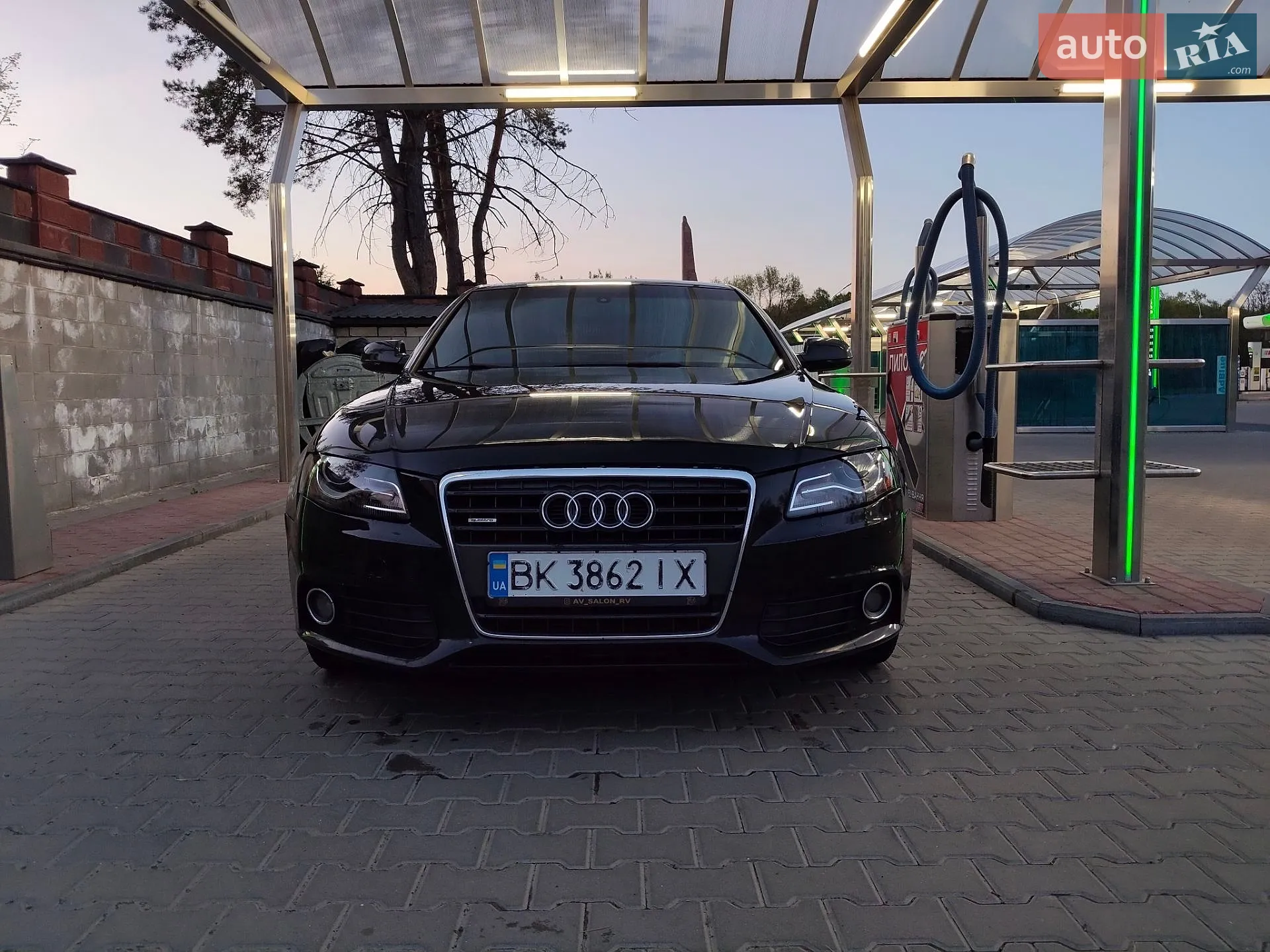 2010 Audi A4 - мініатюра 8