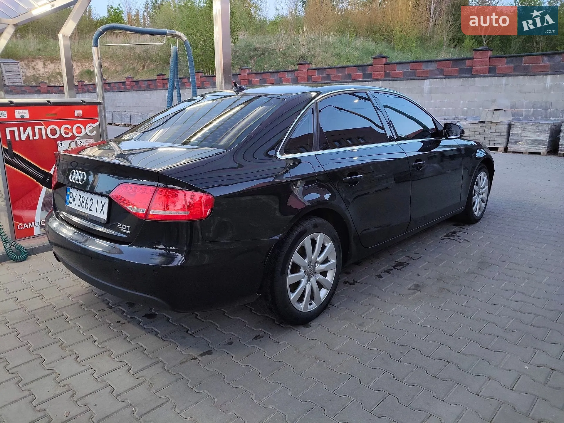 2010 Audi A4 - мініатюра 5
