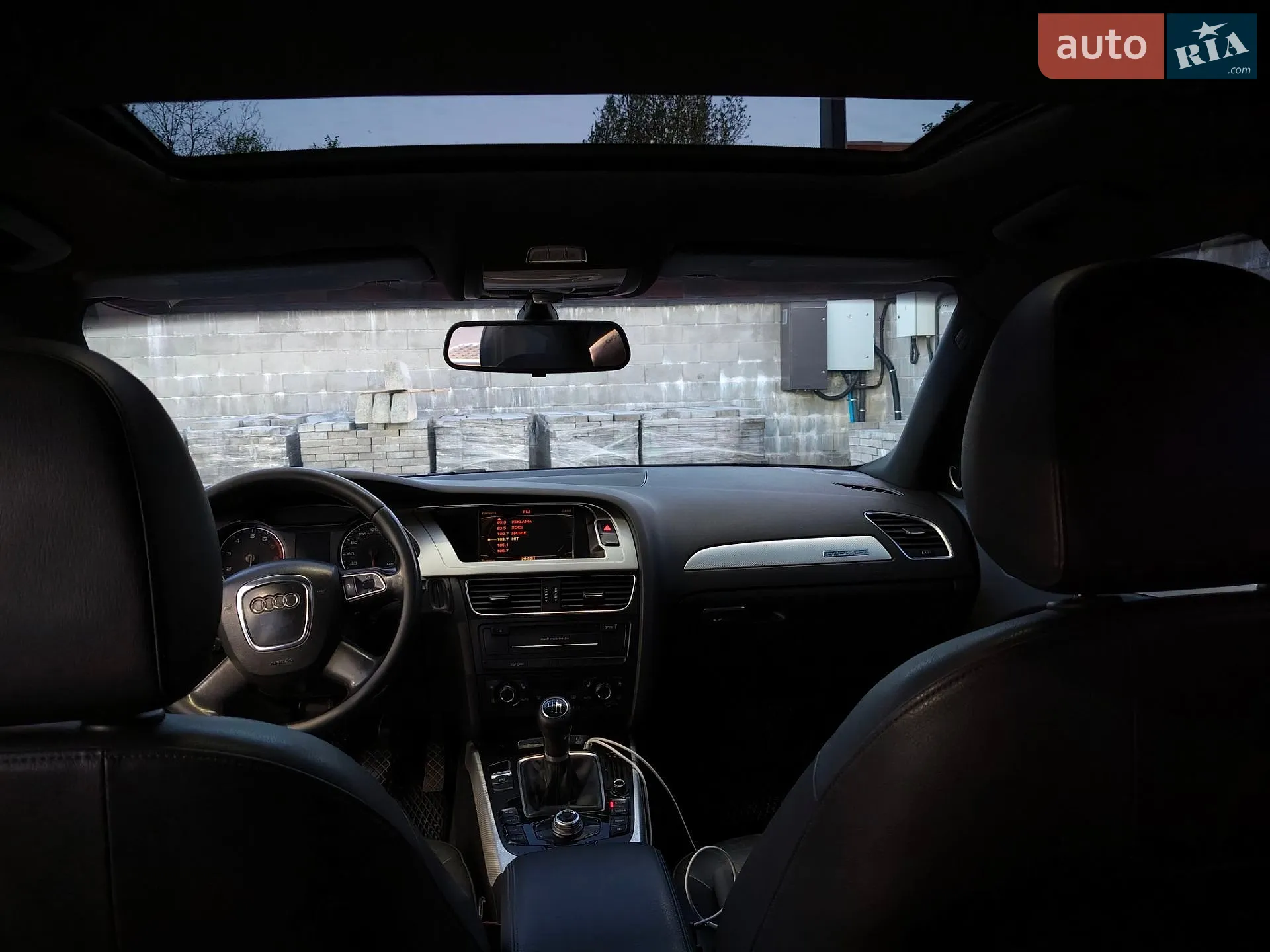 2010 Audi A4 - мініатюра 14