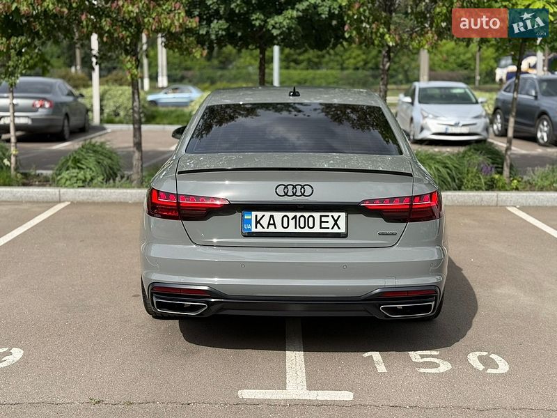 Седан Audi A4 2021 в Киеве