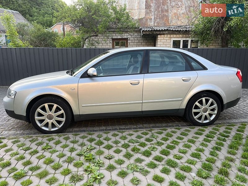 Седан Audi A4 2003 в Звягелі