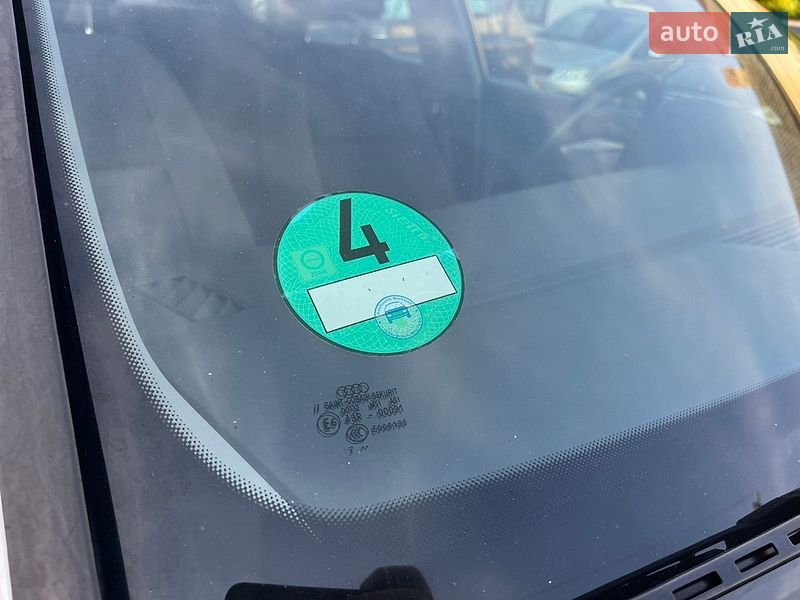 Седан Audi A4 2003 в Звягелі