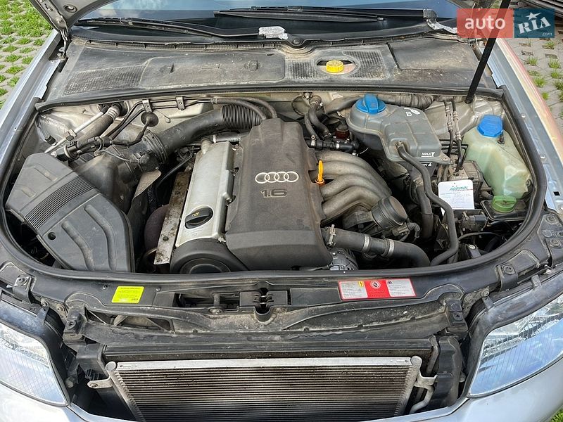 Седан Audi A4 2003 в Звягелі