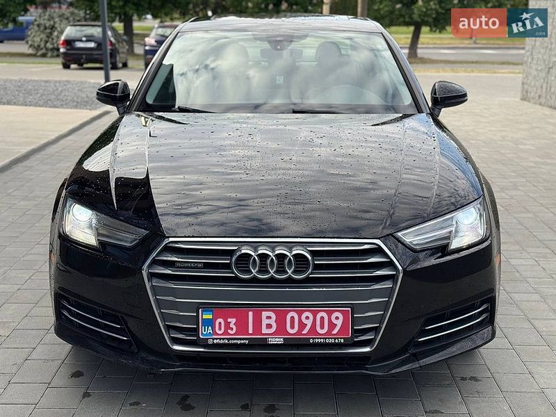 Седан Audi A4 2016 в Луцке