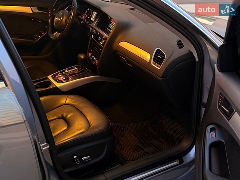 Седан Audi A4 2014 в Києві