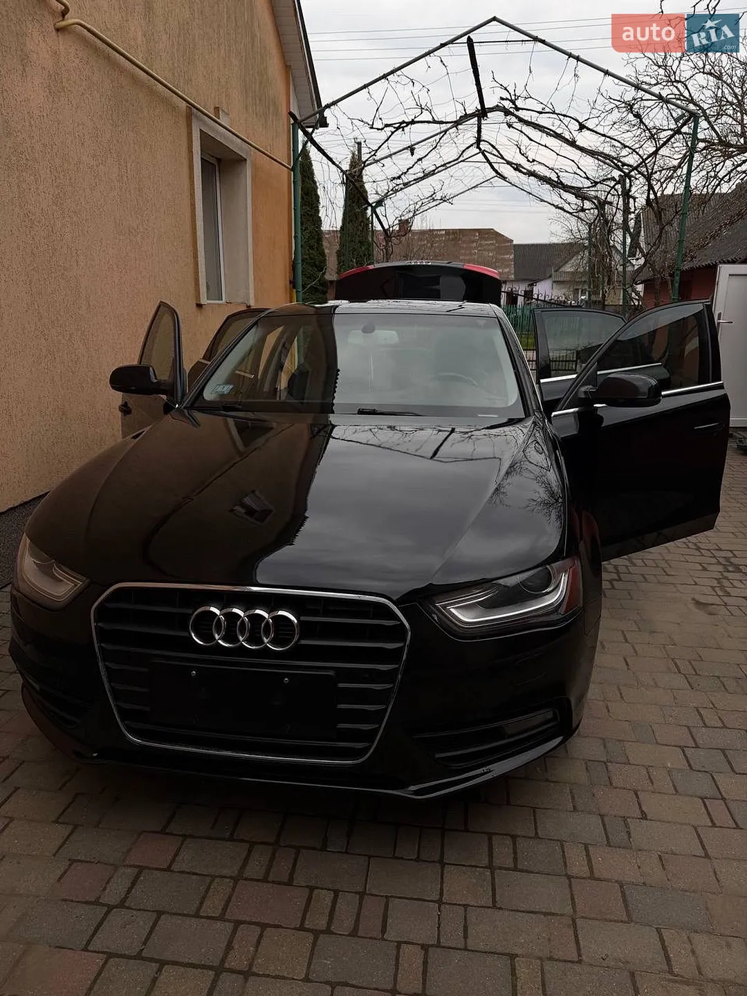 2012 Audi A4 - мініатюра 3
