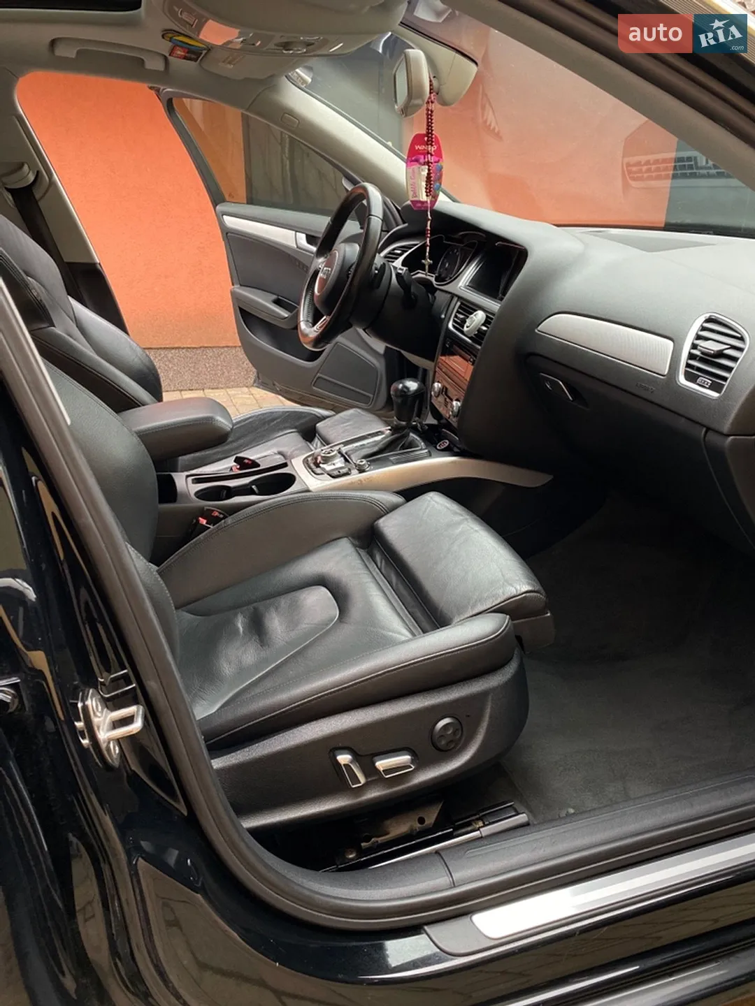 2012 Audi A4 - мініатюра 16