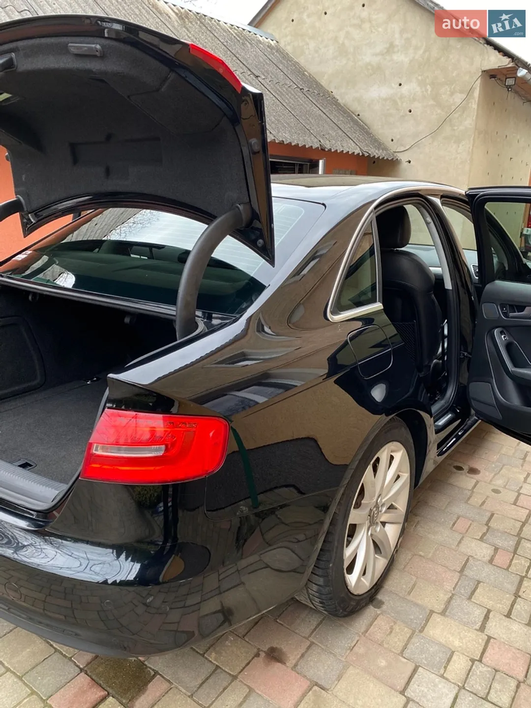 2012 Audi A4 - мініатюра 18