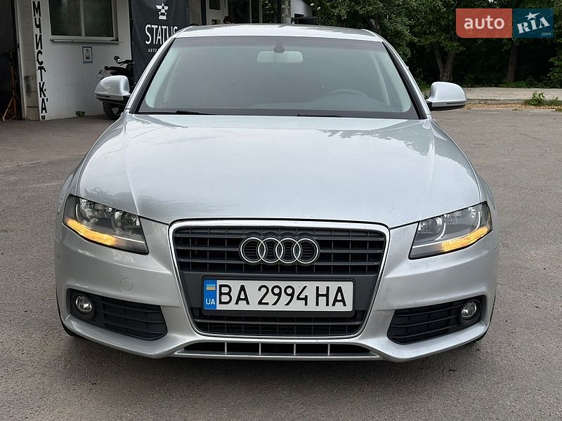 Седан Audi A4 2008 в Кропивницком