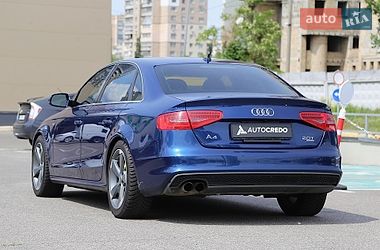 Седан Audi A4 2013 в Киеве