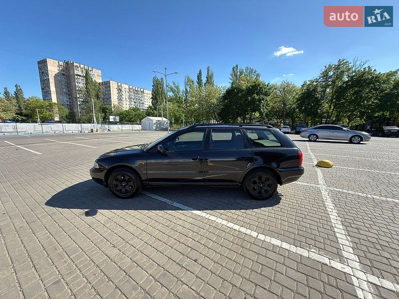 Универсал Audi A4 1997 в Одессе