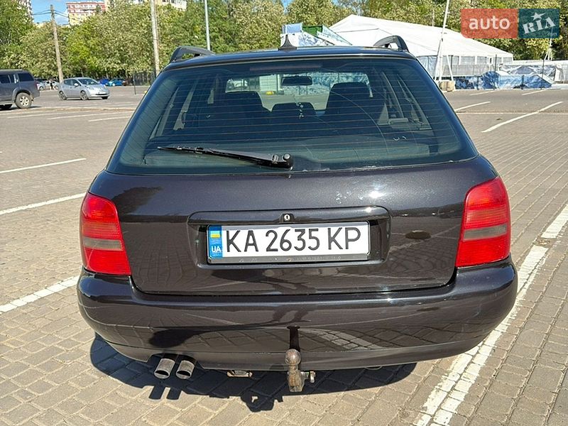 Универсал Audi A4 1997 в Одессе