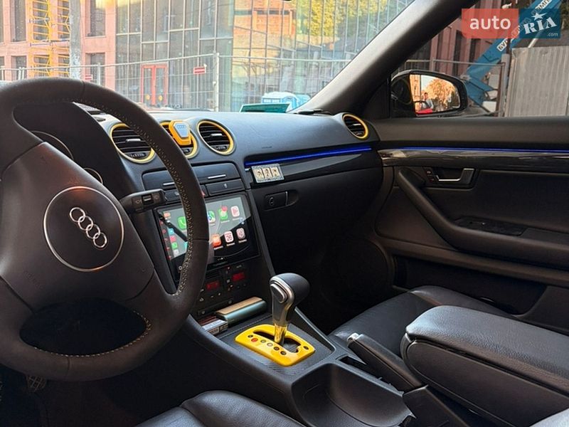 Кабріолет Audi A4 2004 в Львові