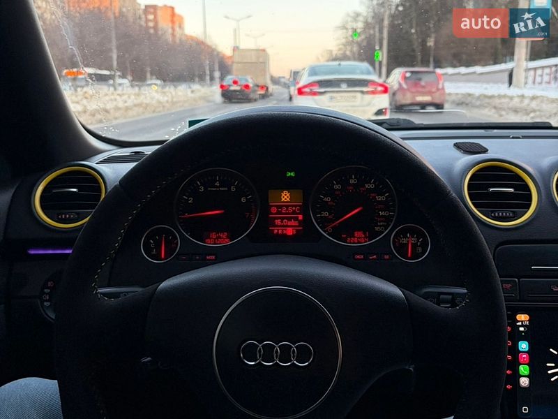 Кабріолет Audi A4 2004 в Львові