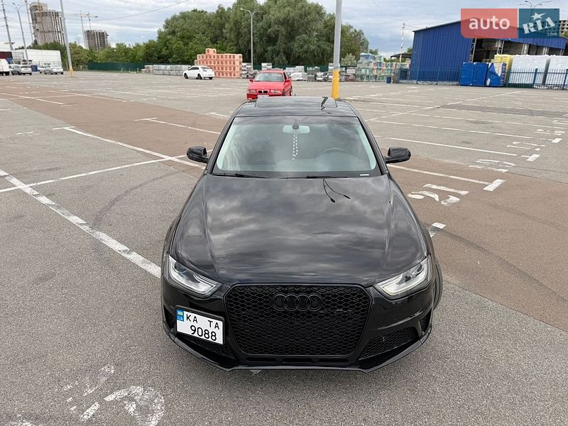 Седан Audi A4 2014 в Києві