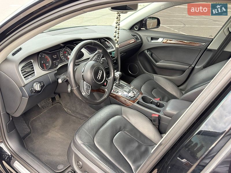 Седан Audi A4 2014 в Києві