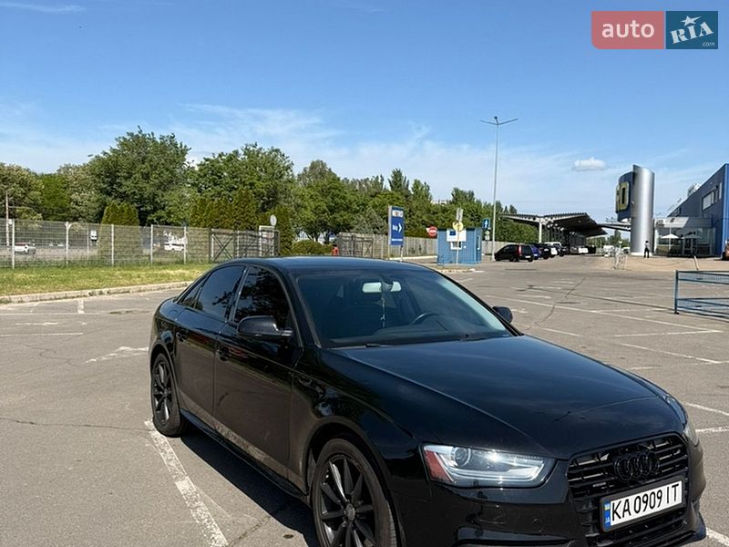 Седан Audi A4 2015 в Дніпрі