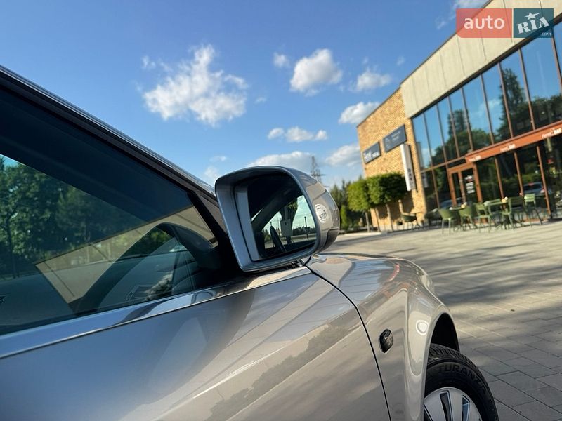 Універсал Audi A4 2002 в Луцьку