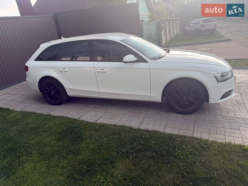 Універсал Audi A4 2012 в Чернігові