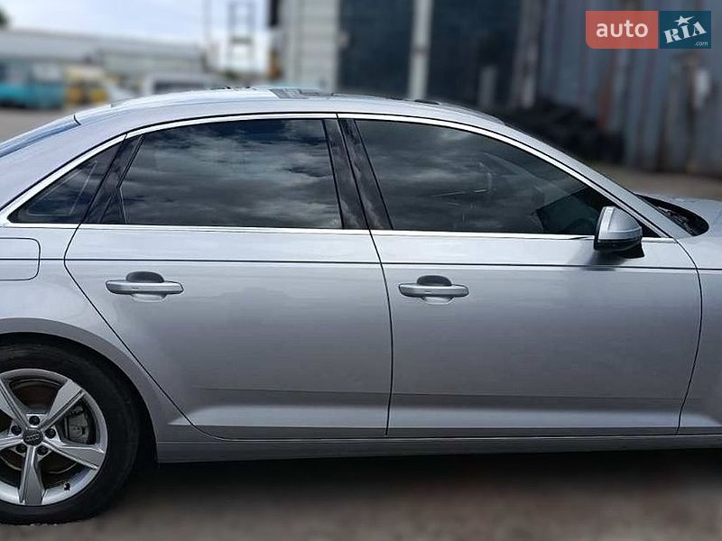 Седан Audi A4 2019 в Киеве