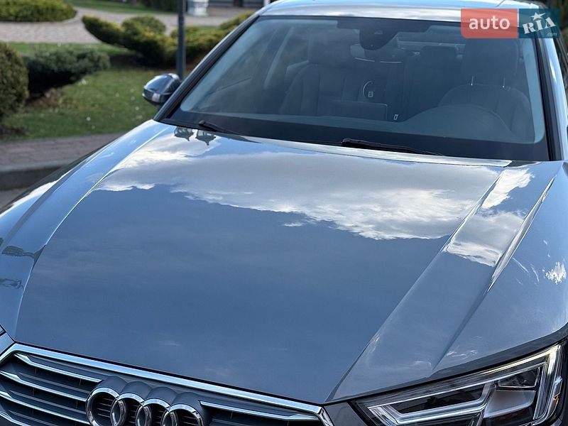 Седан Audi A4 2019 в Киеве