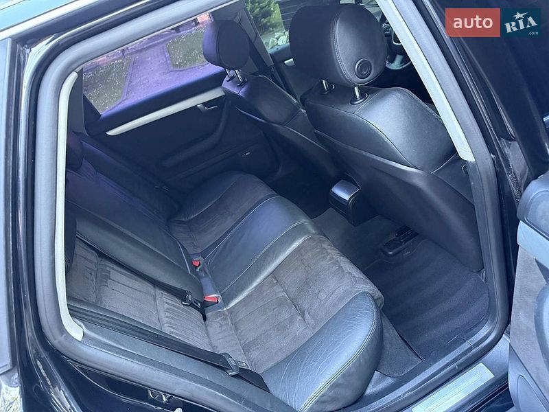 Универсал Audi A4 2004 в Львове