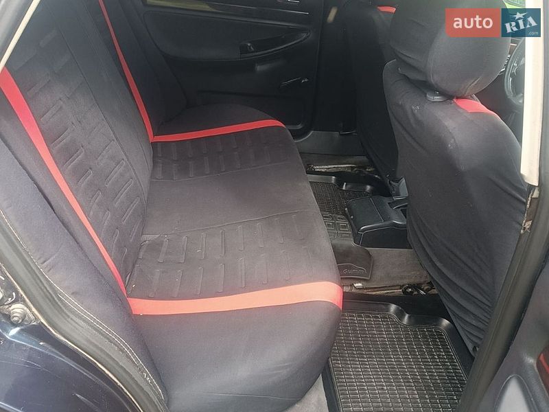 Седан Audi A4 1996 в Сумах