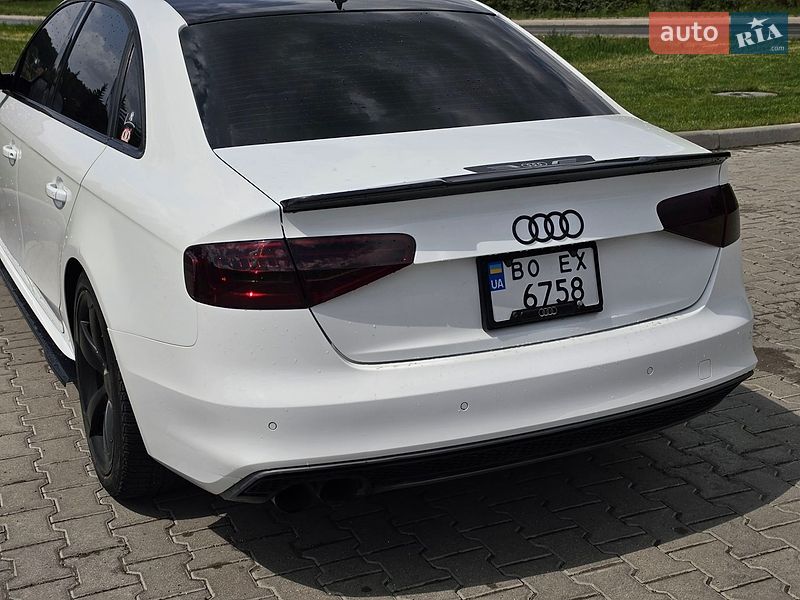 Седан Audi A4 2014 в Тернополе