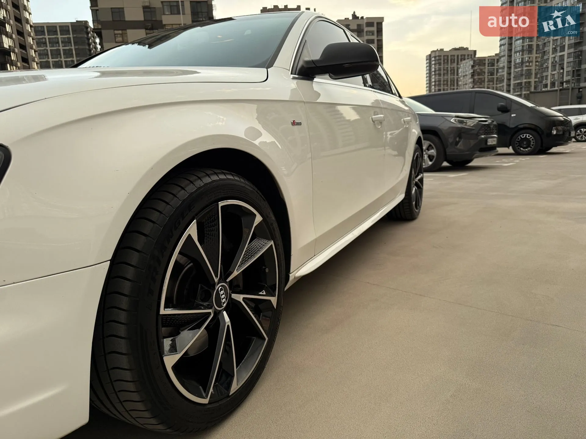 2013 Audi A4 - мініатюра 12