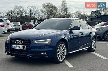 Седан Audi A4 2015 в Дніпрі